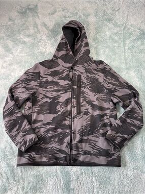 Men's Nike Tech Fleece Grey & Black Camo Zip-Up Hoodie Jacket